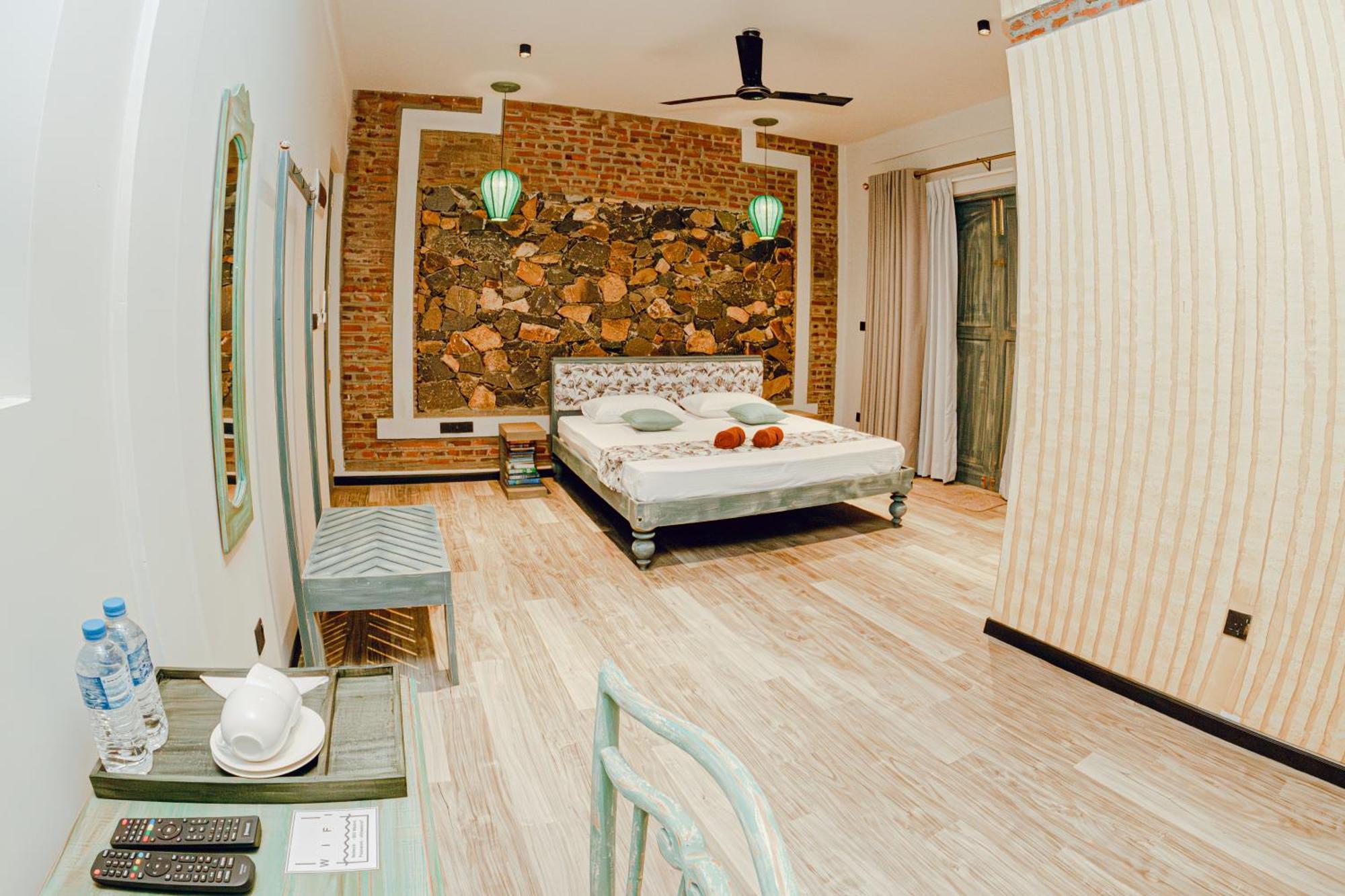 Still Waters Artistry Negombo Extérieur photo
